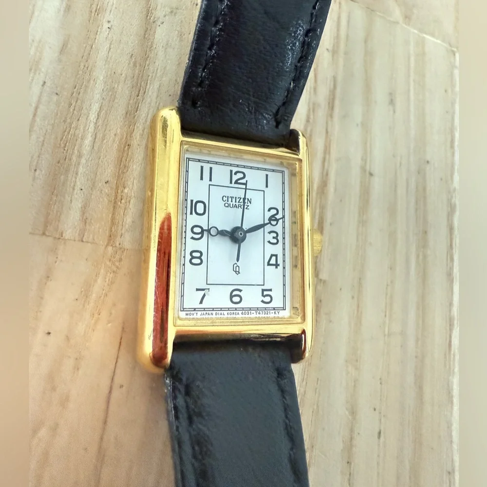 Citizen Quartz ladies tank rectangular gold tone black leather watch NEW BATTERY